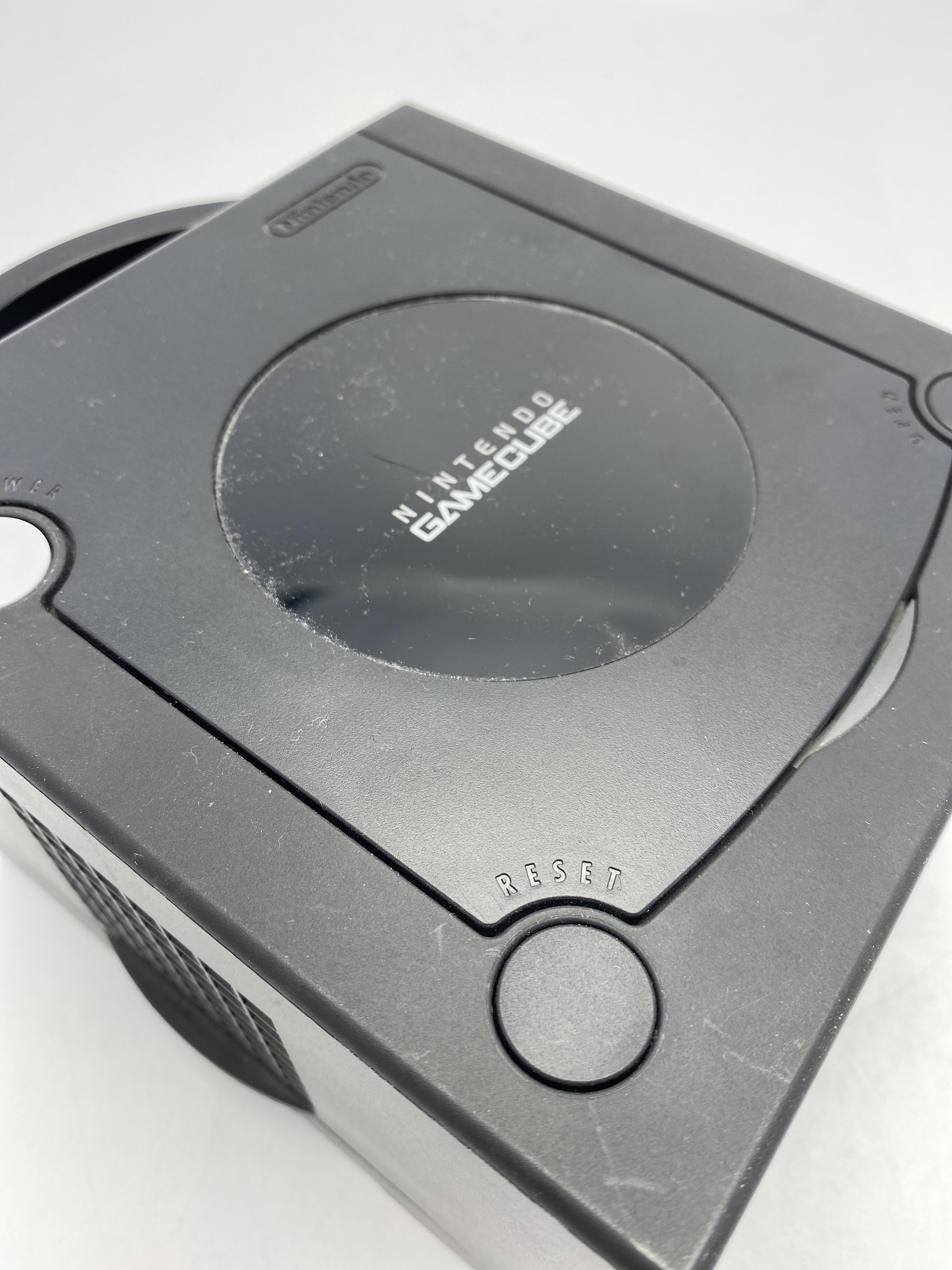 Foto van GameCube Zwart Licht Verkleurd
