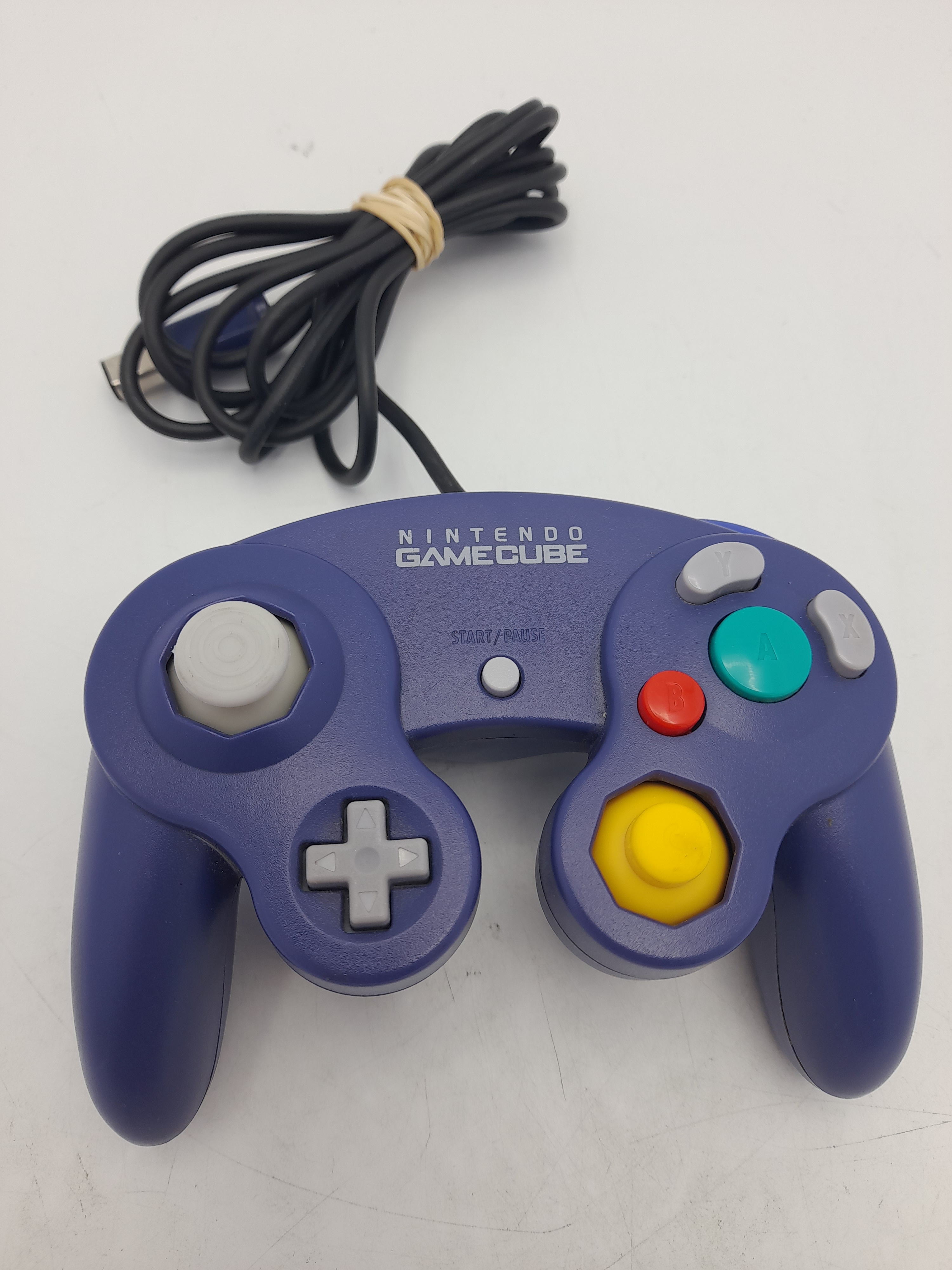 Foto van GameCube Controller Paars in Doos