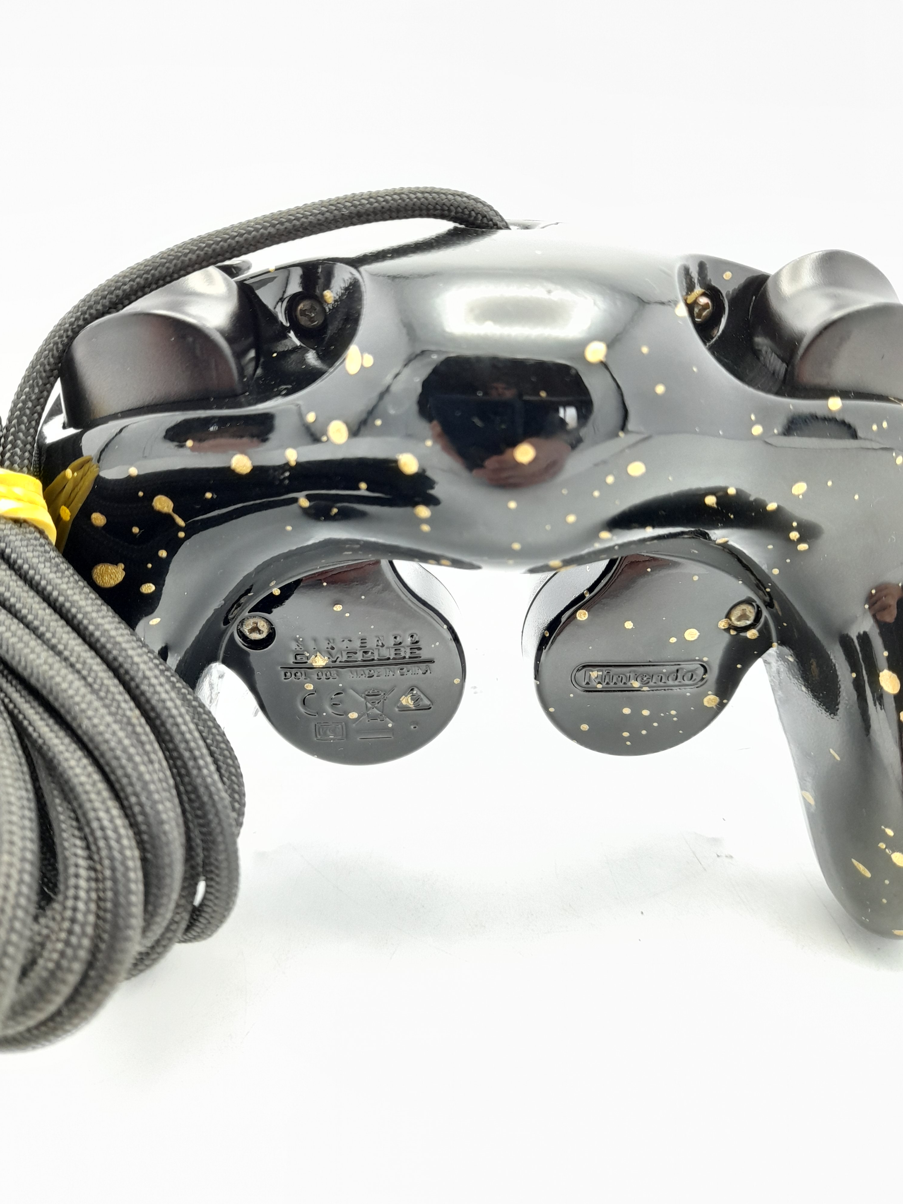 Foto van Custom GameCube Controller