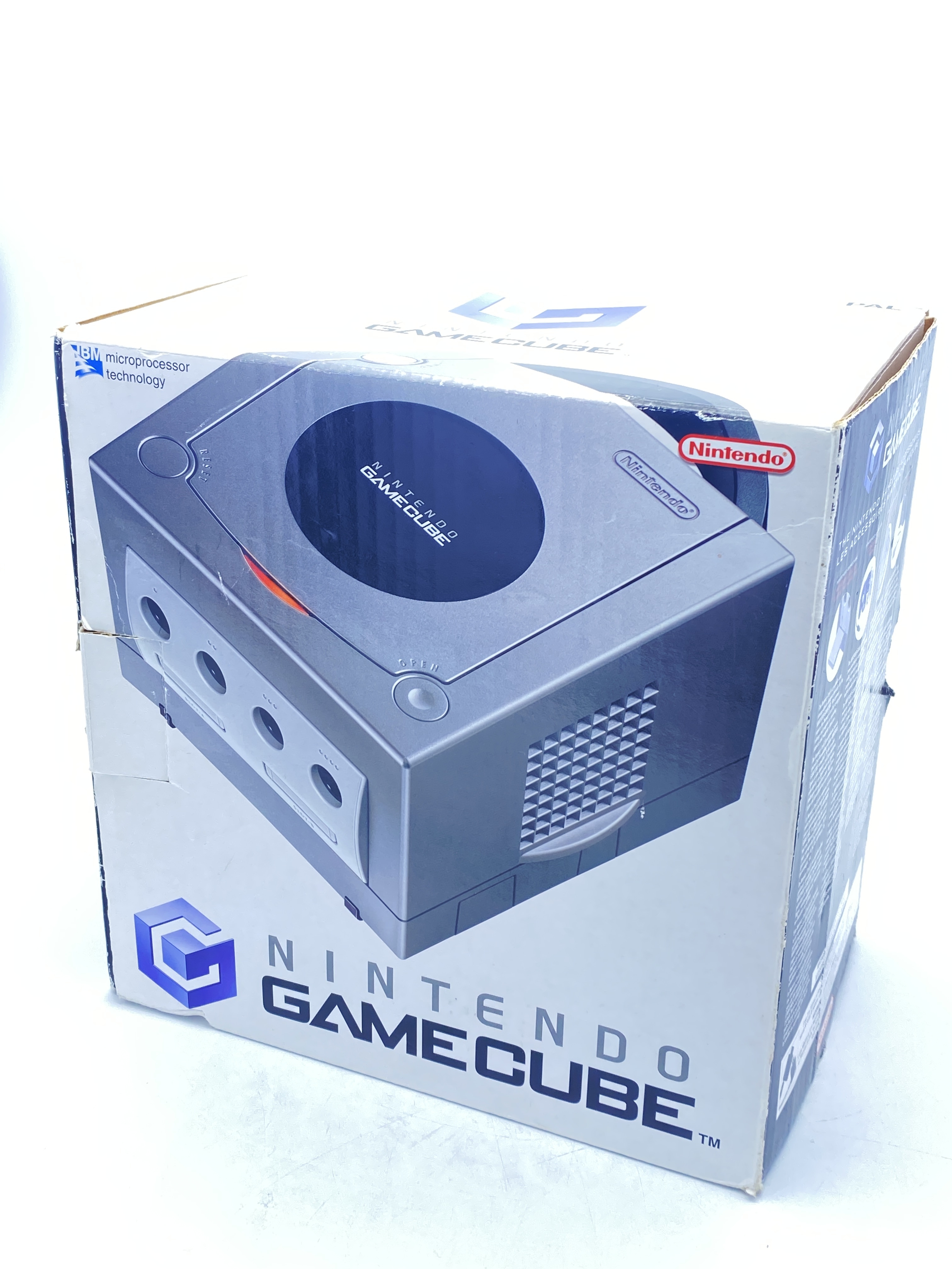 Foto van GameCube Platinum in Doos
