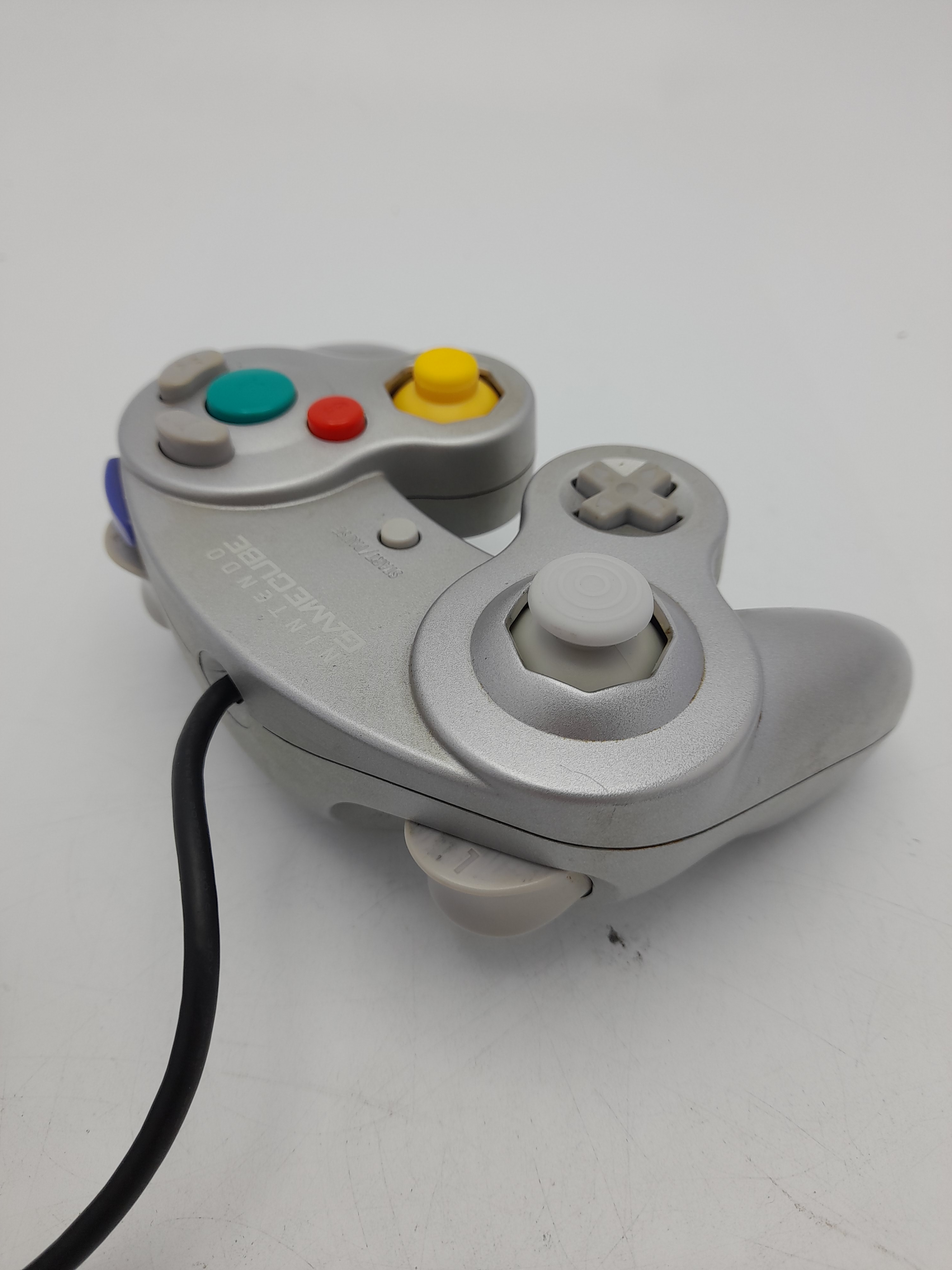 Foto van GameCube Controller Platinum