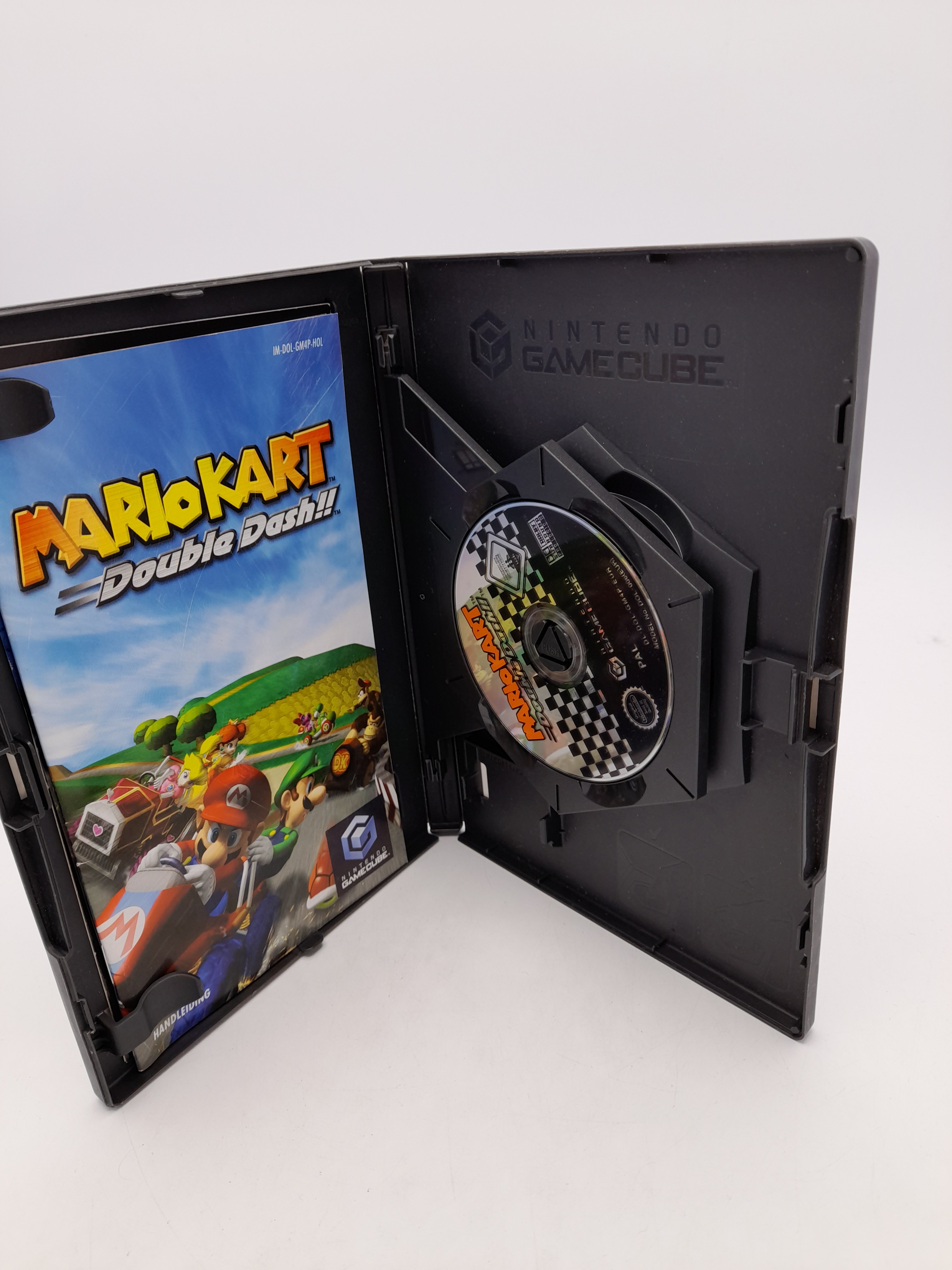 Foto van Mario Kart: Double Dash!! Limited Edition Pak Paars in Doos