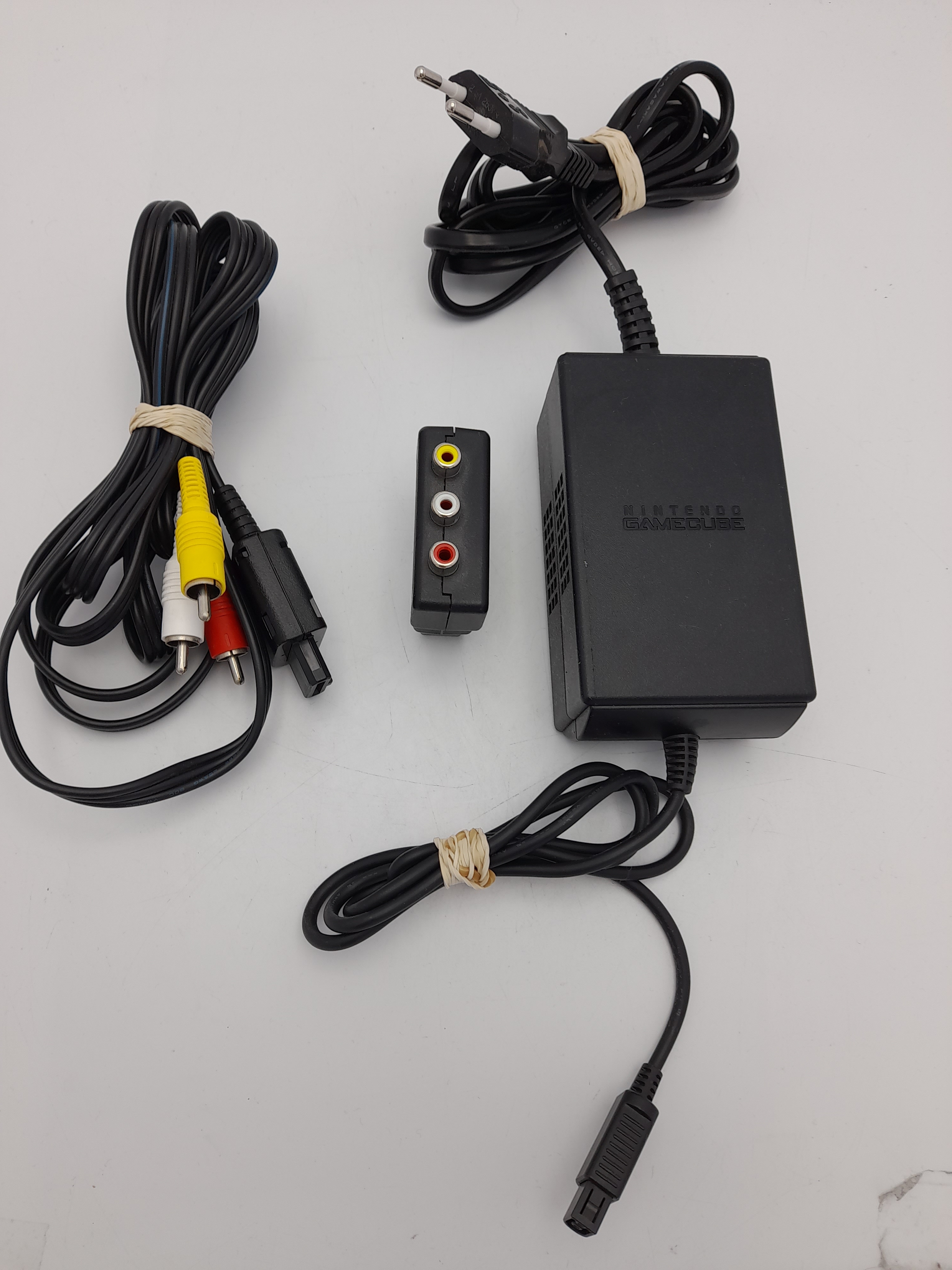Foto van GameCube & Controller Paars