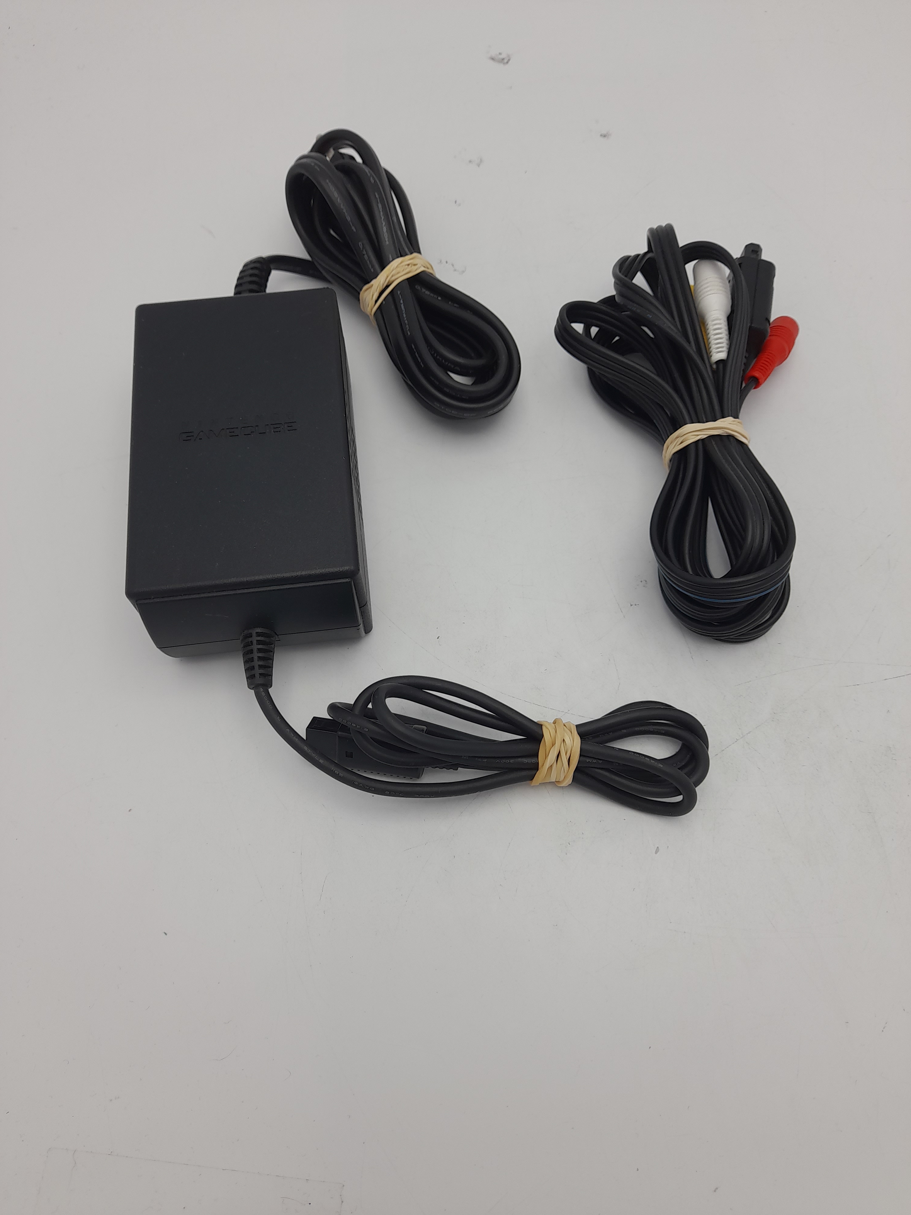 Foto van GameCube & Controller Paars