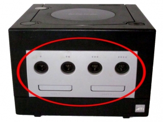 Door de vier controllerpoorten biedt de GameCube plezier voor 4 spelers!