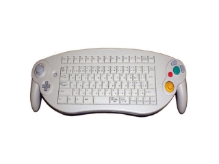Het is een volledige <a href = https://www.mariocube.nl/GameCube_Spelinfo.php?Nintendo=GameCube_Controller target = _blank>GameCube-controller</a> met ingebouwd toetsenbord!
