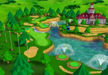 Du spielst auf sehr schönen Golfplätzen.