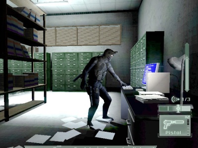 Incluso durante el trabajo, Sam Fisher quiere revisar su correo electrónico.